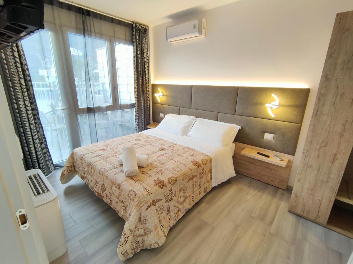 ריבה דל גארדה Residence Cristine מראה חיצוני תמונה