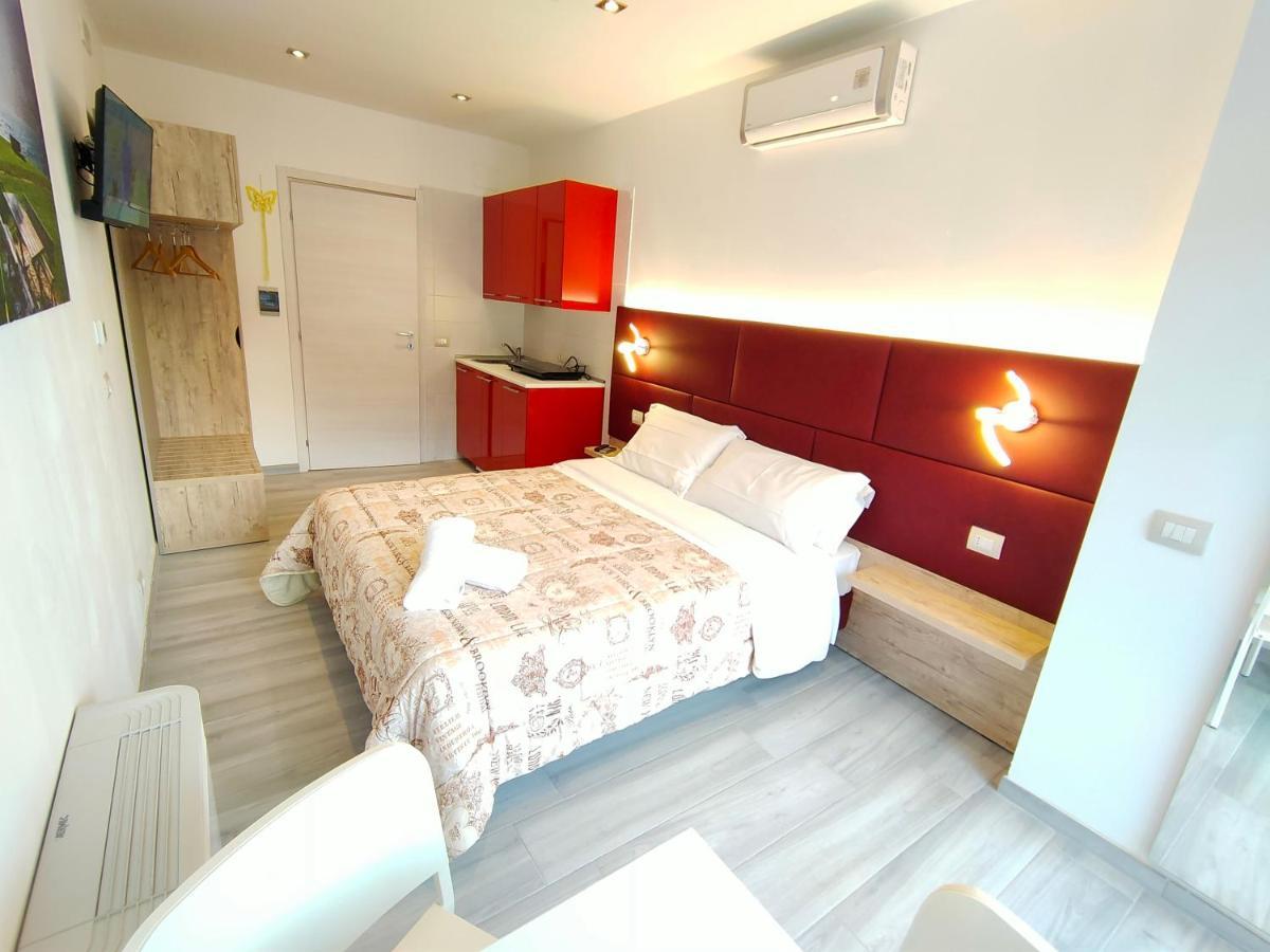 ריבה דל גארדה Residence Cristine מראה חיצוני תמונה